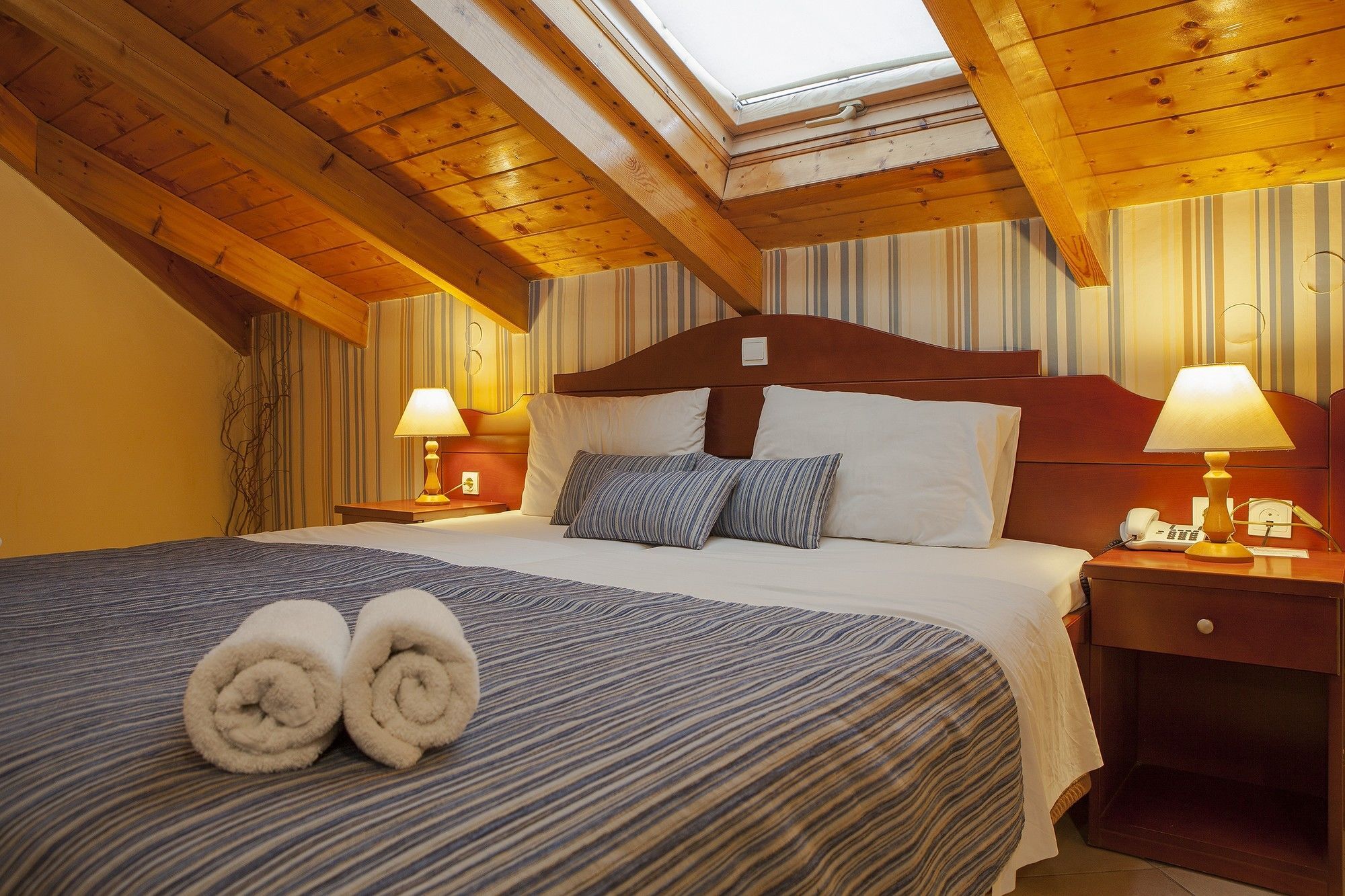 Akti Hotel Янина Экстерьер фото
